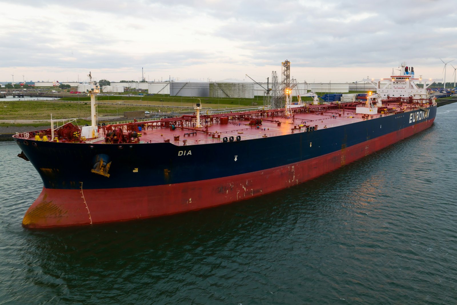Bill of Lading (B/L) Protocols in Petroleum Cargo Transfers: Legal Obligations | RK Petro